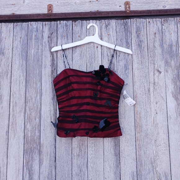 Kay Unger Sz 2 Deep Red Black Bustier Top W/Beaded Straps And Velvet Butterflys - Picture 1 of 8